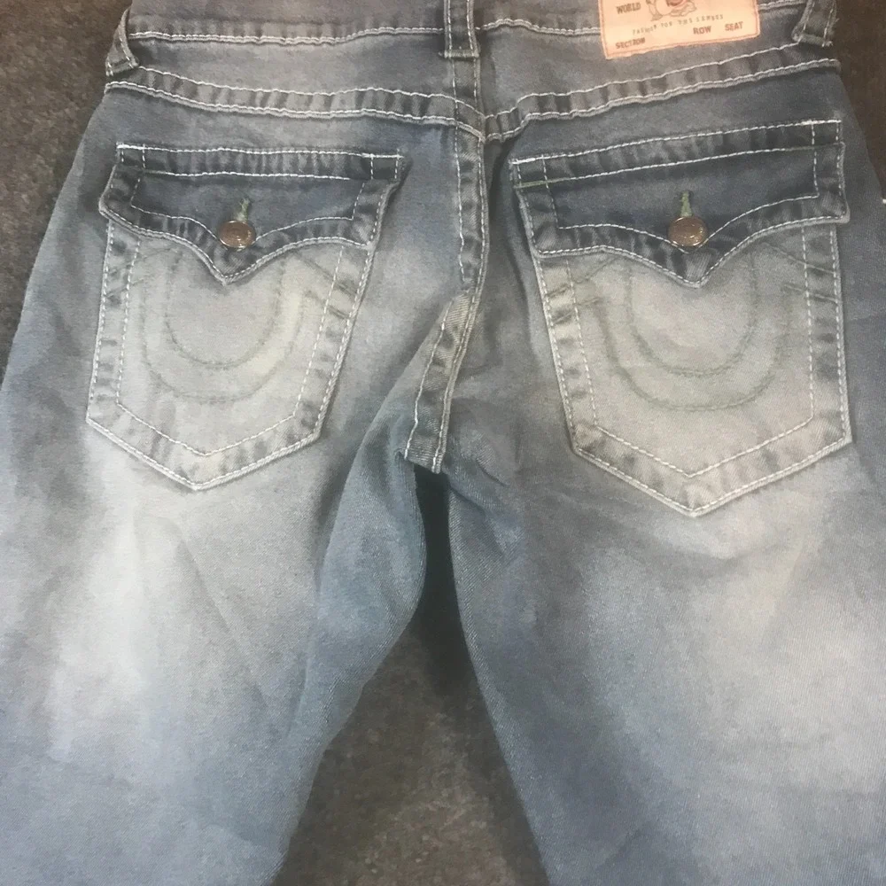 True Religion Geno Relaxed Slim Jeans Mens 29 (Fits 32x31.5) Blue Denim Cotton